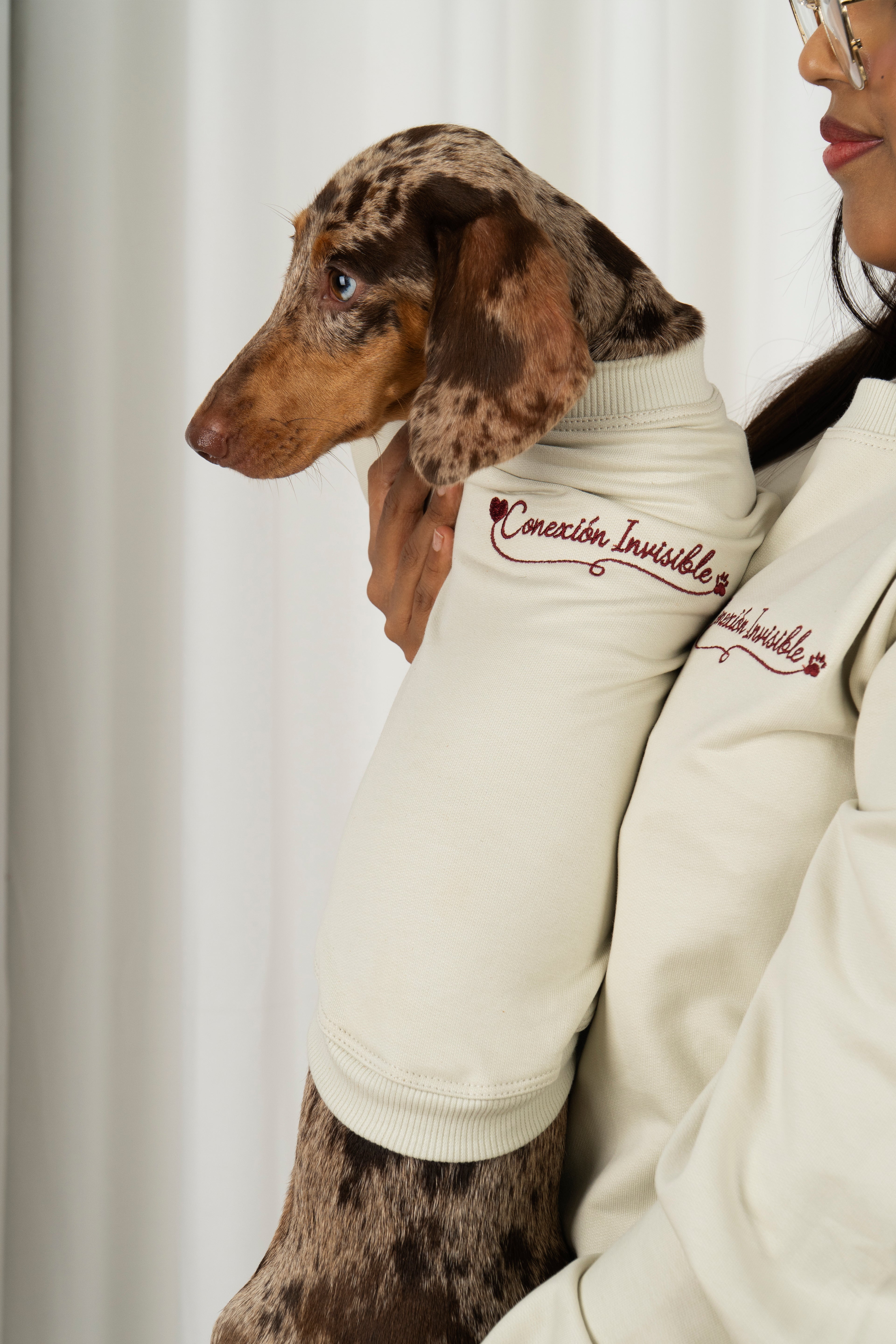 POLERA DOGMOM - CONEXION INVISIBLE